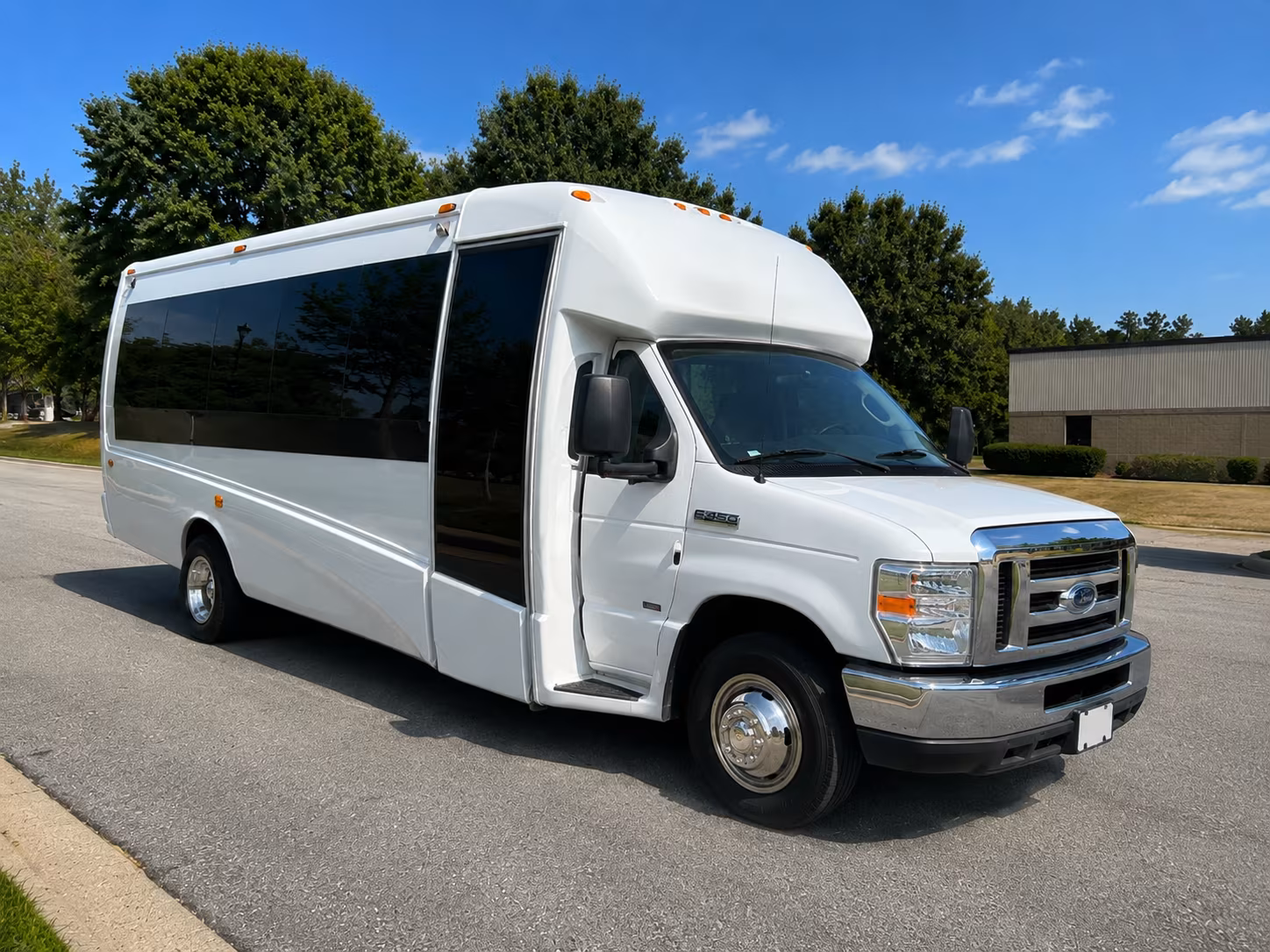 Colorado Springs Airport Shuttle & Transportation party bus exterior