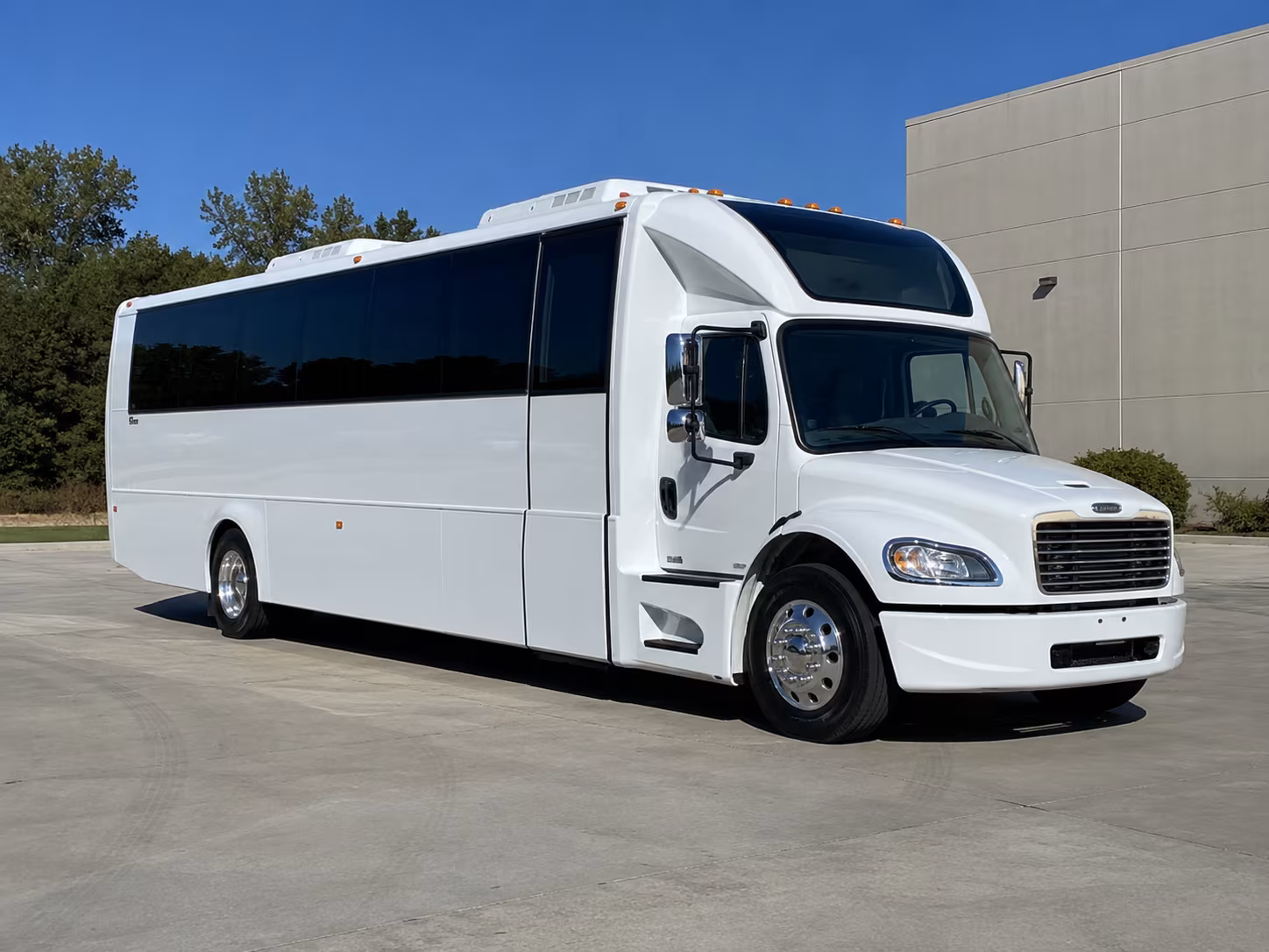 Colorado Springs Winery Tour & Pub Crawl Transportation party bus exterior